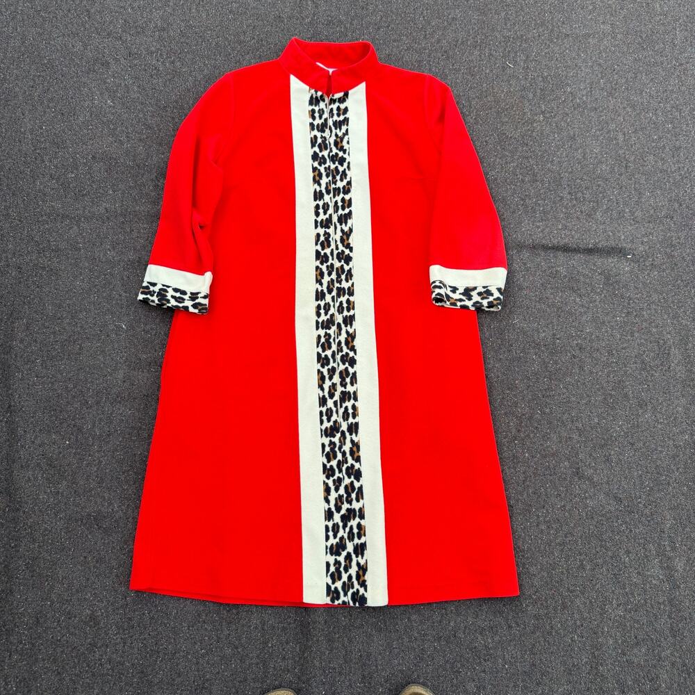 Women's Vintage 80's Vanity Fair Red Leopard Print Robe Full Zip Housecoat Sz 8